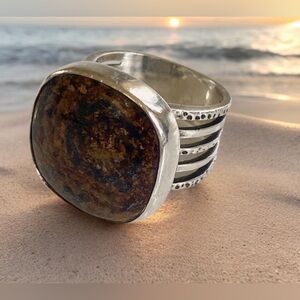Silpada Bronzite and Sterling Ring Size 7
R1738